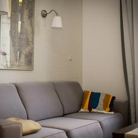 Apartament Rzeszowska 4 Apartment *